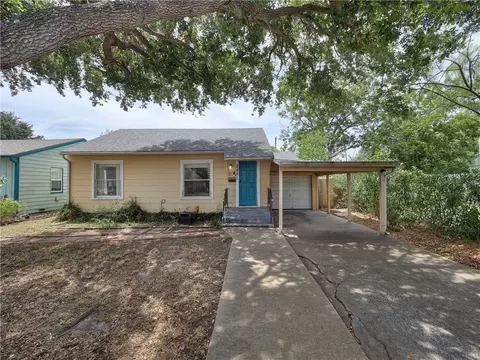 2821 Topeka St, Corpus Christi, TX 78404