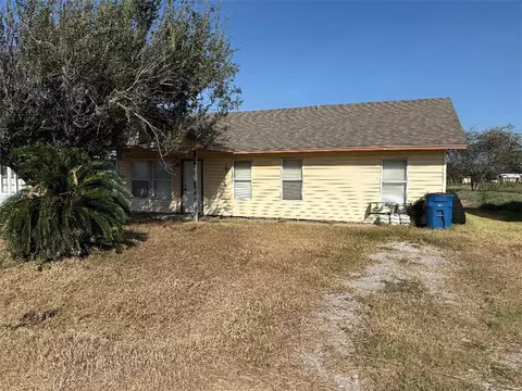 Exterior - 106 Marilyn Dr, Gregory, TX 78359 photo 3 of 3
