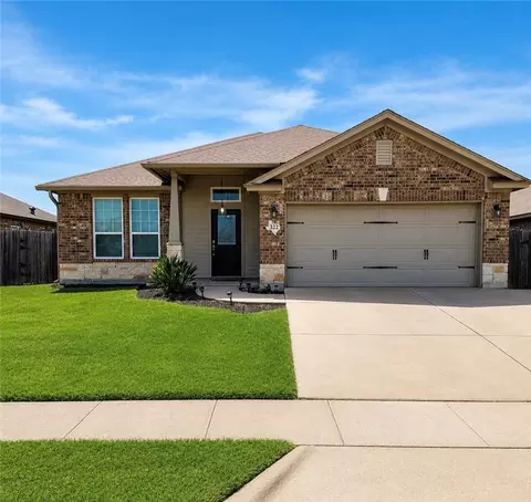 322 Pacific Dr, Portland, TX 78374