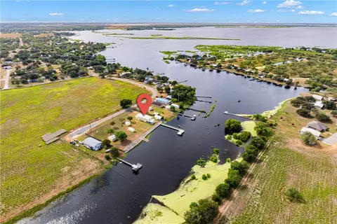 View/Area - 25065 Lakeshore Dr, Mathis, TX 78368 photo 8 of 9