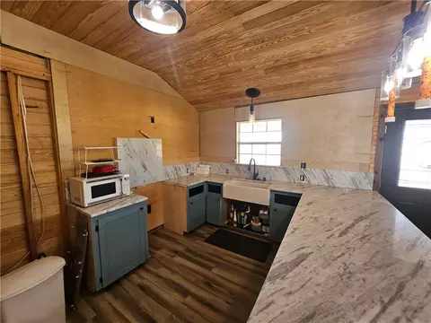 Kitchen - 24024 441 Cir, Mathis, TX 78368 photo 1 of 4