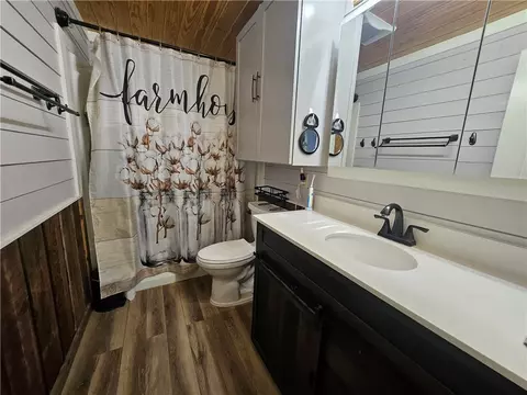 Bath - 24024 441 Cir, Mathis, TX 78368 photo 1 of 2