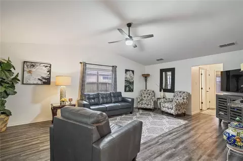 7217 Kress Cir #D4, Corpus Christi, TX 78413