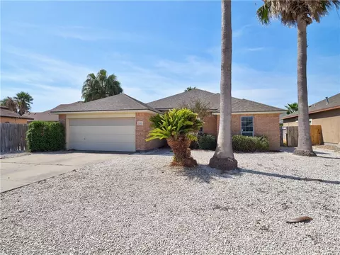 13905 Laffite Dr, Corpus Christi, TX 78418