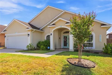6226 Angelique Ct, Corpus Christi, TX 78415