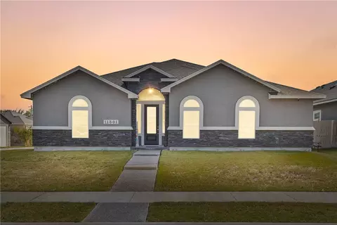 11501 Willowood Creek Dr, Corpus Christi, TX 78410