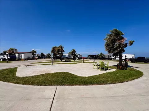 101 Caribbean Dr #66, Corpus Christi, TX 78418