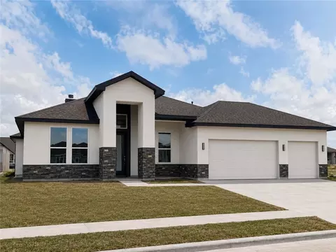 1481 Chloe Cay, Corpus Christi, TX 78415