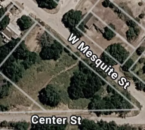 000 Mesquite St NW, Mathis, TX 78368 photo 3