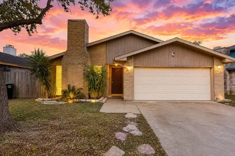 2721 Allencrest Dr, Corpus Christi, TX 78415