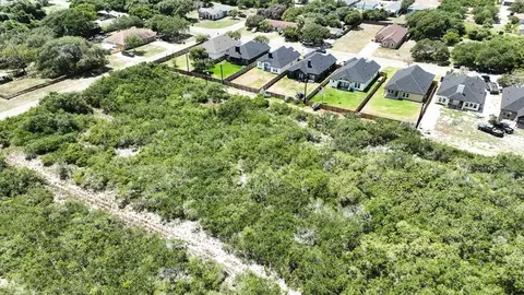 00 S 7th, Aransas Pass, TX 78336