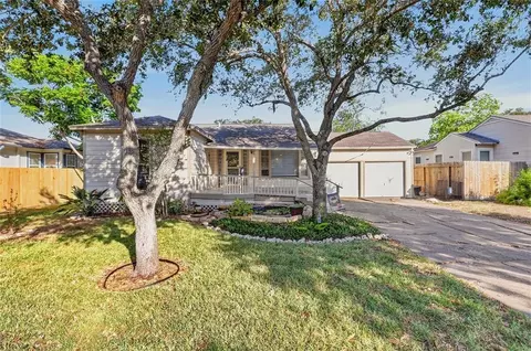 726 Harrison St, Corpus Christi, TX 78404