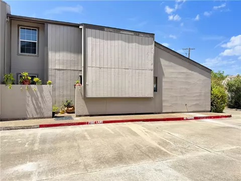 4421 Gaines St #4, Corpus Christi, TX 78412