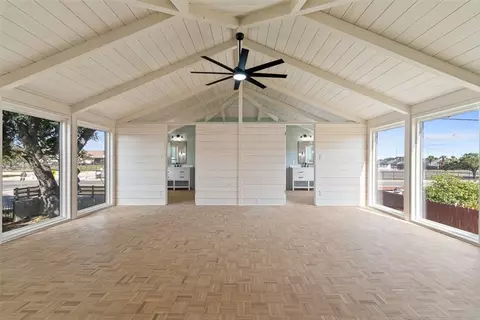 Other - 1024 E Main St, Sinton, TX 78387 photo 2 of 9