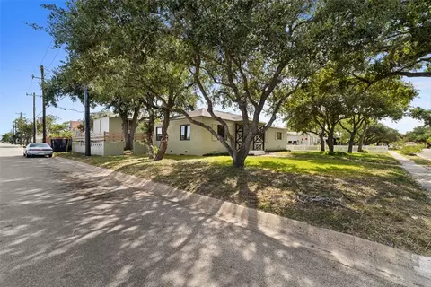 Other - 1024 E Main St, Sinton, TX 78387 photo 1 of 9