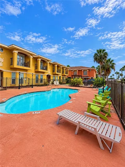 15422 Seamount Cay Ct #202, Corpus Christi, TX 78418
