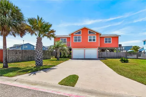 702 Parkplace, Port Aransas, TX 78373