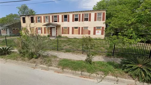 926 Park Ave, Corpus Christi, TX 78401