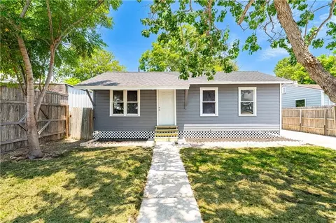 2122 Harvard St, Corpus Christi, TX 78416