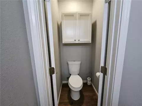Bath - 115 Sunny Ln, Mathis, TX 78368 photo 3 of 5