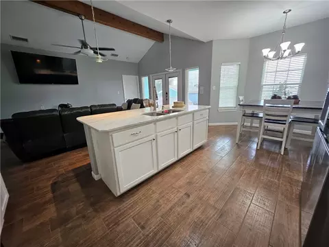 Kitchen - 115 Sunny Ln, Mathis, TX 78368 photo 5 of 5