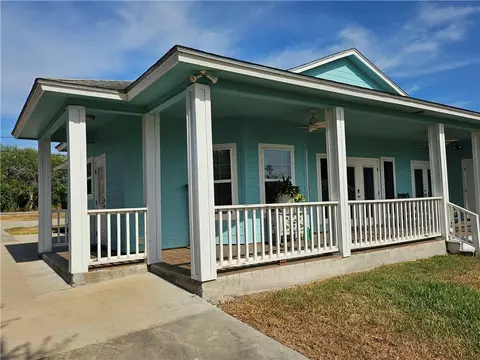 Exterior - 115 Sunny Ln, Mathis, TX 78368 photo 6 of 9