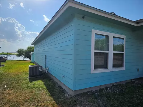 Exterior - 115 Sunny Ln, Mathis, TX 78368 photo 9 of 9