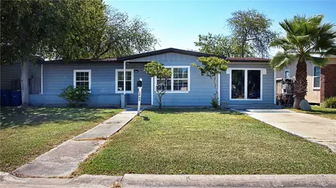 1409 Austin, Portland, TX 78374