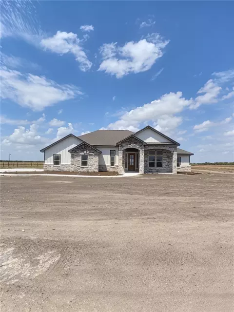 448 E County Road 2130, Kingsville, TX 78363