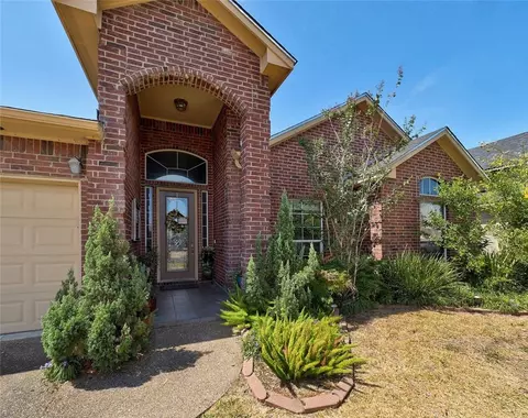 6821 Windy Creek Dr, Corpus Christi, TX 78414