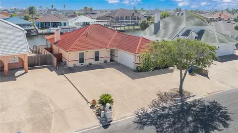 15942 El Soccorro Loop, Corpus Christi, TX 78418
