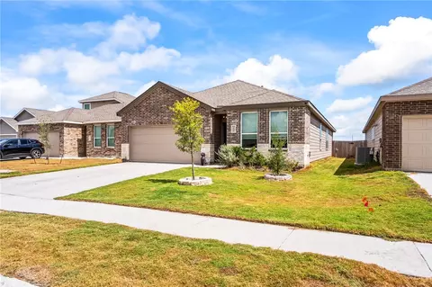 3242 Camaro St, Corpus Christi, TX 78410
