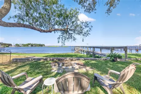 View/Area - 152 Zenna Dr, Mathis, TX 78368 photo 1 of 11