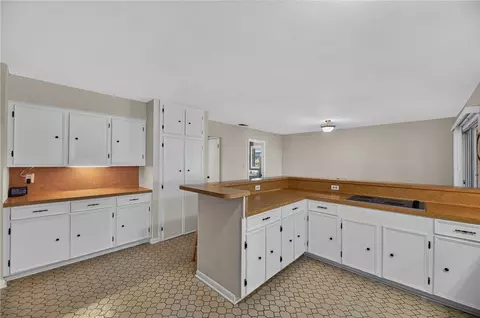 Kitchen - 152 Zenna Dr, Mathis, TX 78368 photo 2 of 4