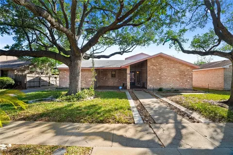 6317 Sault Dr, Corpus Christi, TX 78414