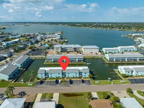 709 Lauderdale Dr #709, Rockport, TX 78382