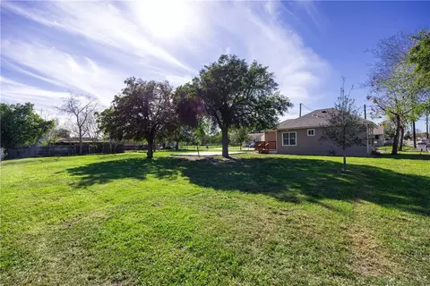 2401 Mary St, Corpus Christi, TX 78405