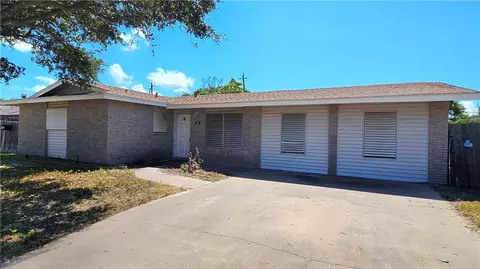 605 Aristocrat Dr, Corpus Christi, TX 78418