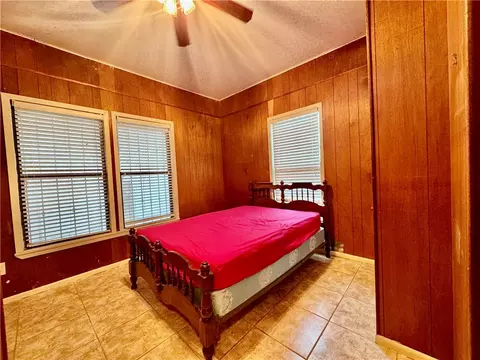 Bedroom - 1773 Main St, Concepcion, TX 78349 photo 3 of 4