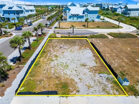 100 Horse Tail, Port Aransas, TX 78373