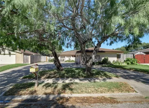 5405 Whitemarsh Dr, Corpus Christi, TX 78413
