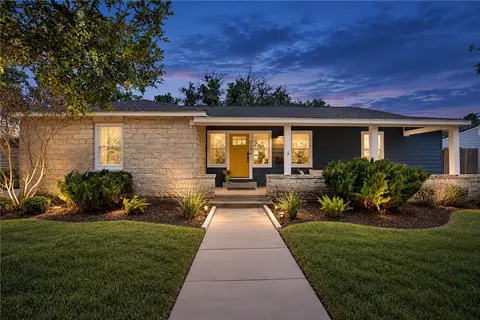 329 Laurel Dr, Corpus Christi, TX 78404