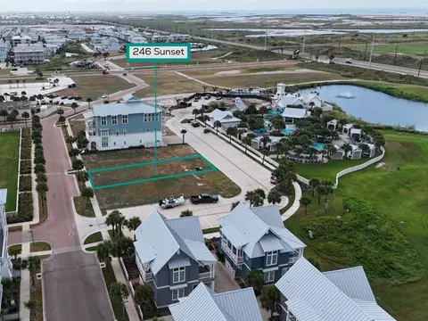 246 Sunset Ave, Port Aransas, TX 78373