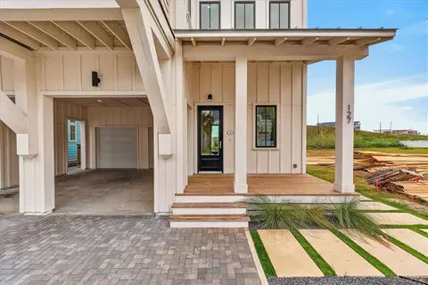 127 Triton Ln, Port Aransas, TX 78373