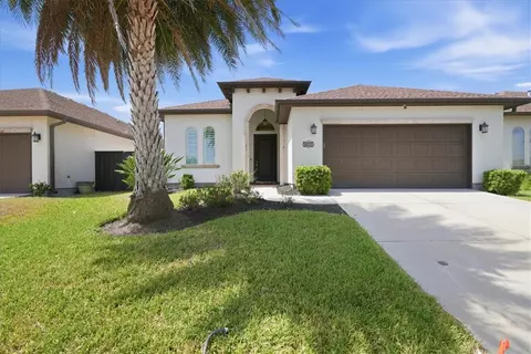 8039 Calgary Dr, Corpus Christi, TX 78414
