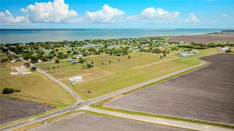 609 Wilhelm, Austwell, TX 77950