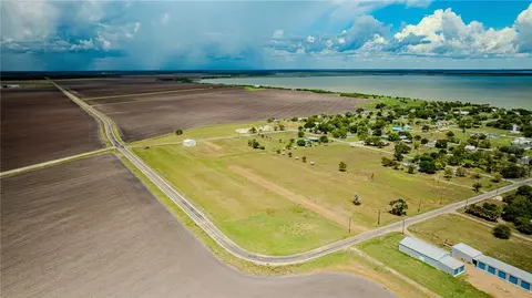 503 Wilhelm, Austwell, TX 77950