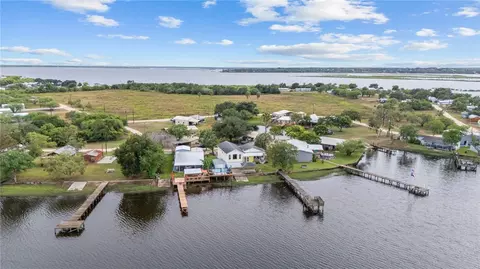 View/Area - 107 E Lakefield Dr, Mathis, TX 78368 photo 7 of 11
