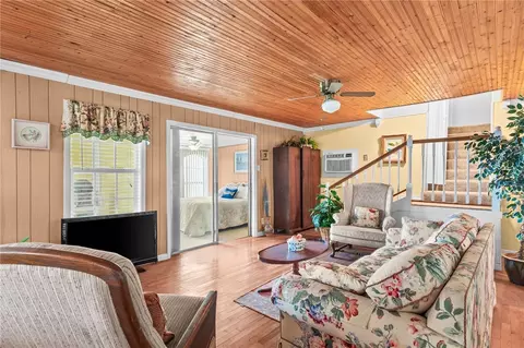 Living - 107 E Lakefield Dr, Mathis, TX 78368 photo 2 of 4