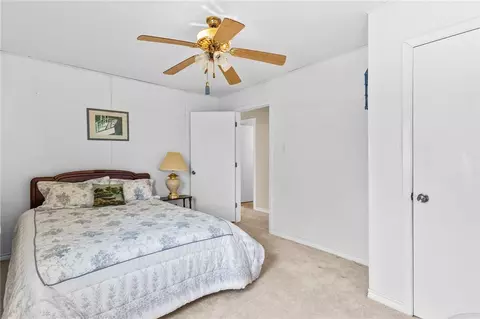 Bedroom - 107 E Lakefield Dr, Mathis, TX 78368 photo 10 of 10